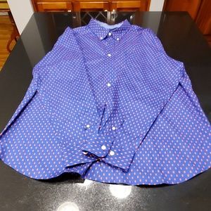 Crown & Ivy long sleeve buttown down shirt